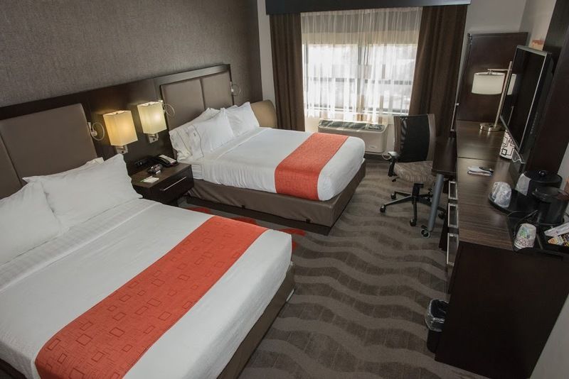Holiday Inn New York-Jfk Airport Area, An Ihg Hotel Ngoại thất bức ảnh