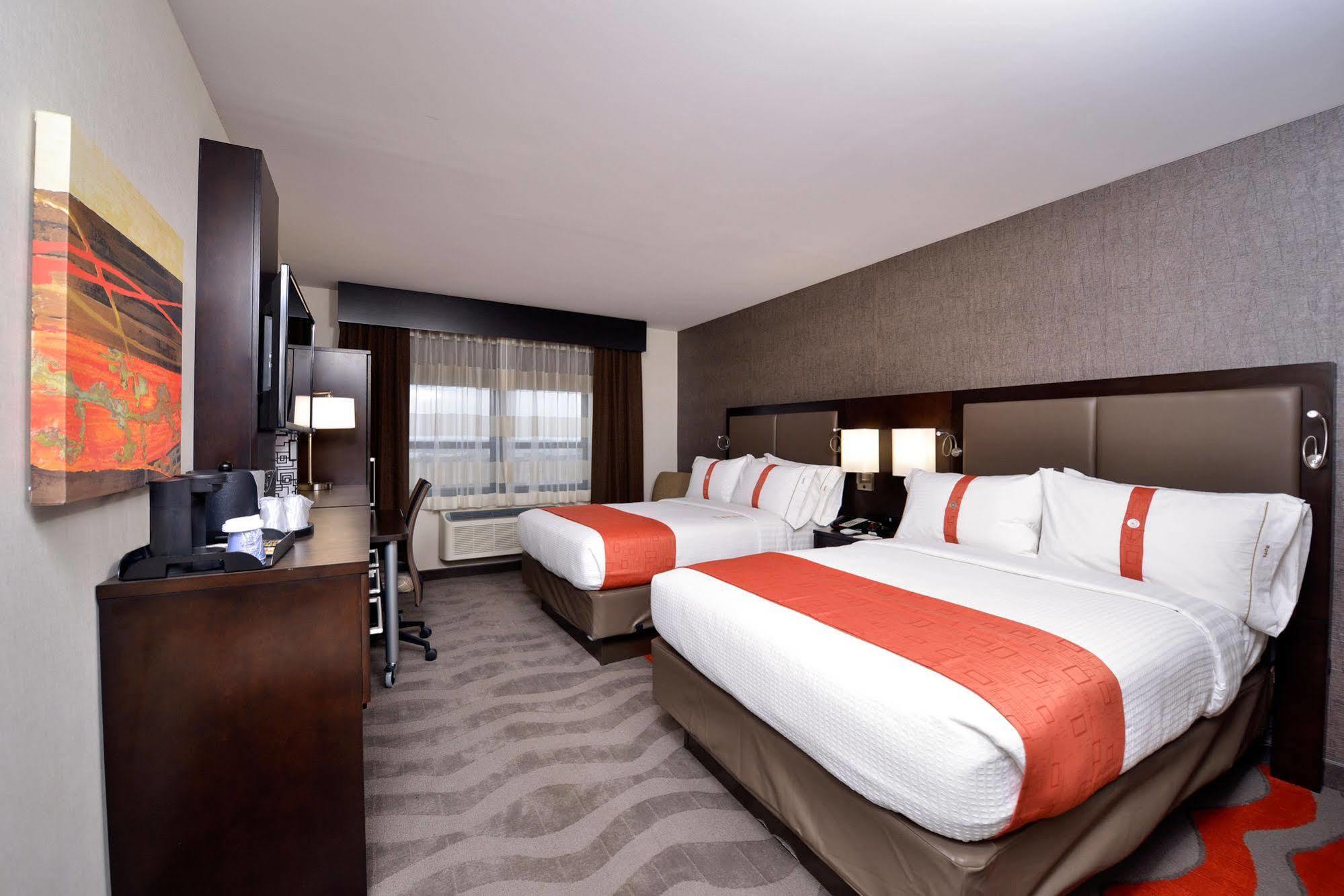Holiday Inn New York-Jfk Airport Area, An Ihg Hotel Ngoại thất bức ảnh